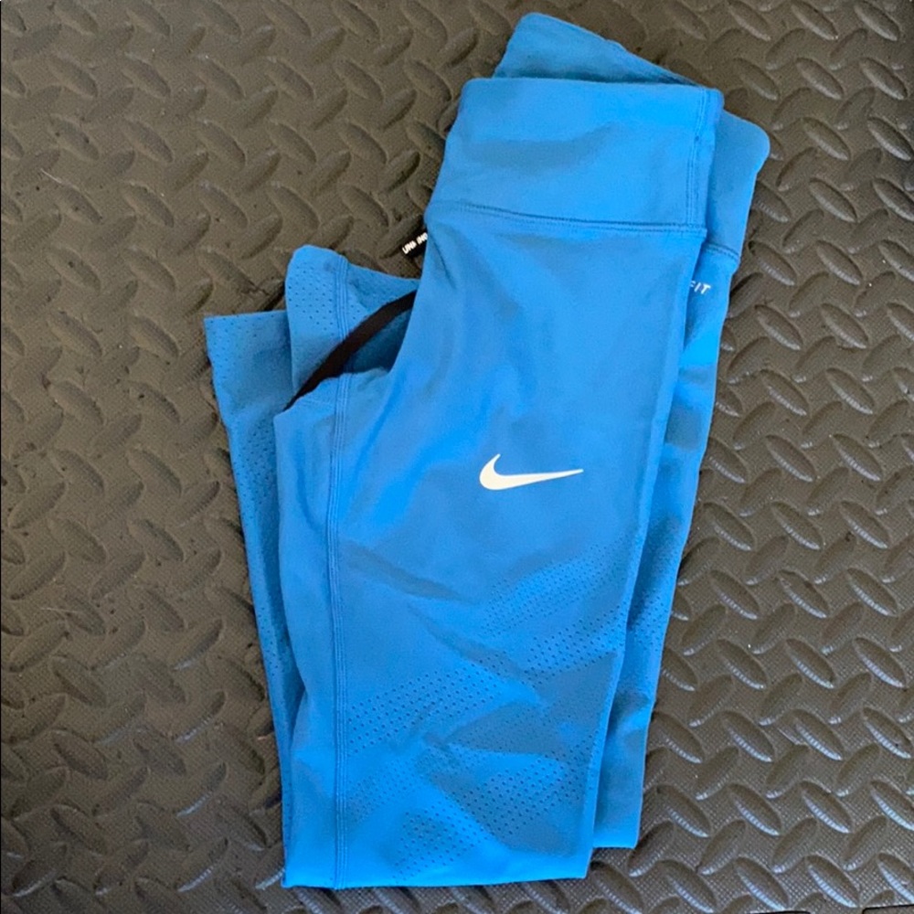 Nike dri fit tights